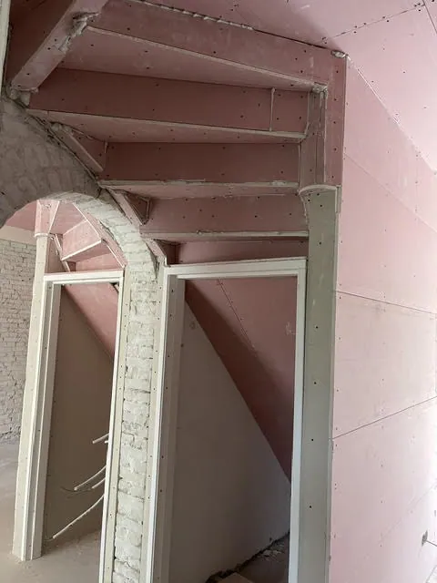 Gipswerk – Gipswerk Amsterdam door AREV Bouw