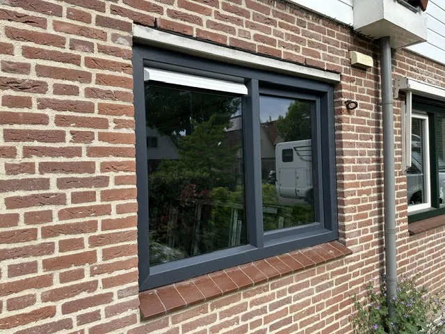 Kozijnen – Kozijnen en deuren door AREV Bouw